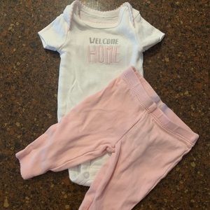 Carters 2 Piece Outfit Set